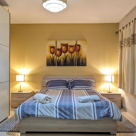 Sweetholidays Malta Apartment Sliema Exterior foto